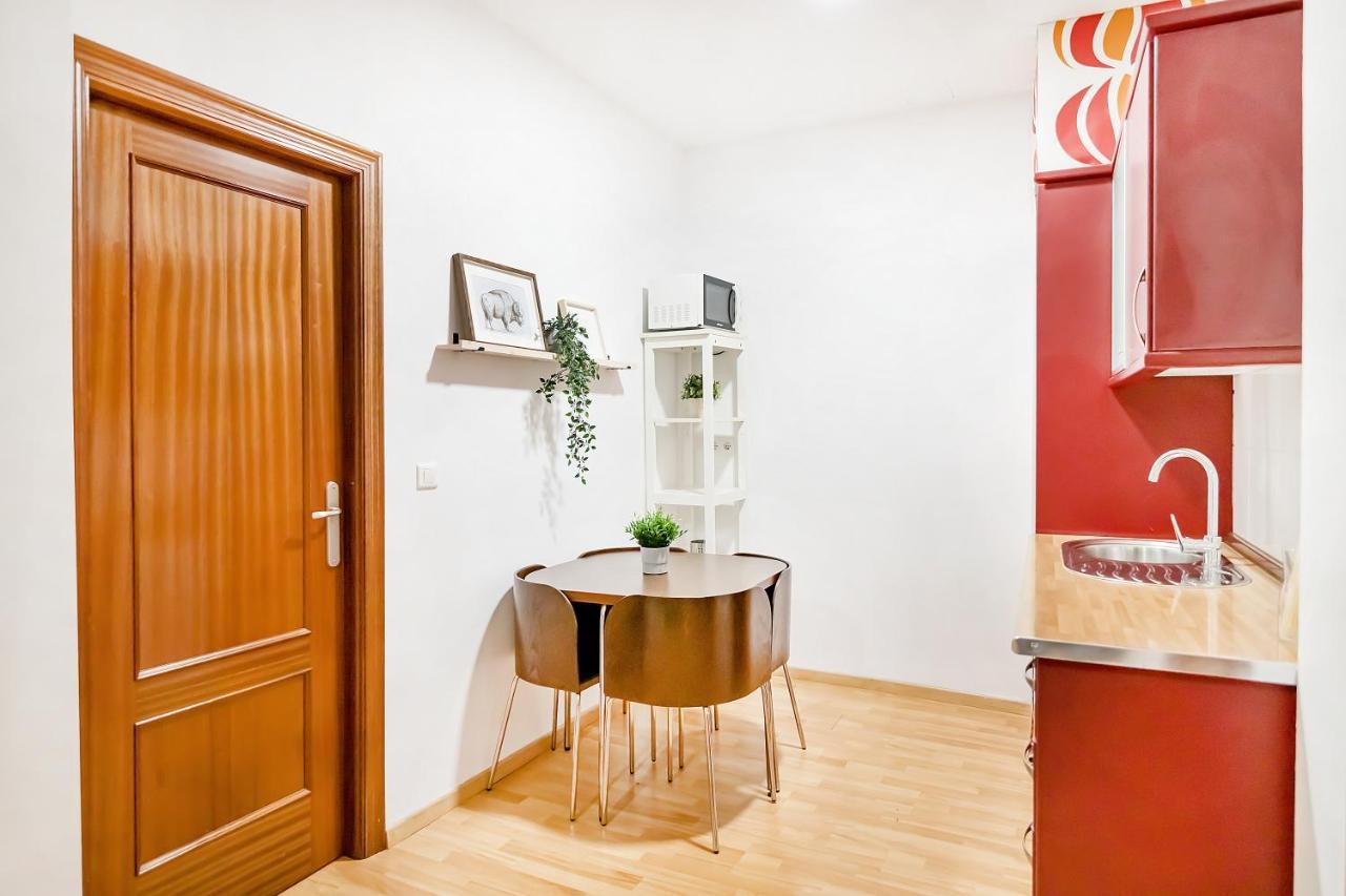 Plaza De La Merced , álamos 40 Apartamento